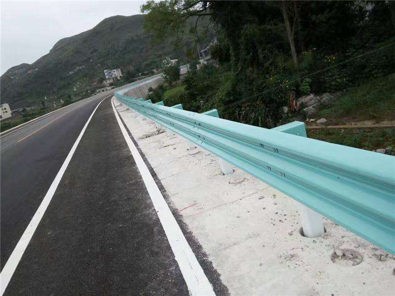 高速公路護欄,高速公路護欄網(wǎng)